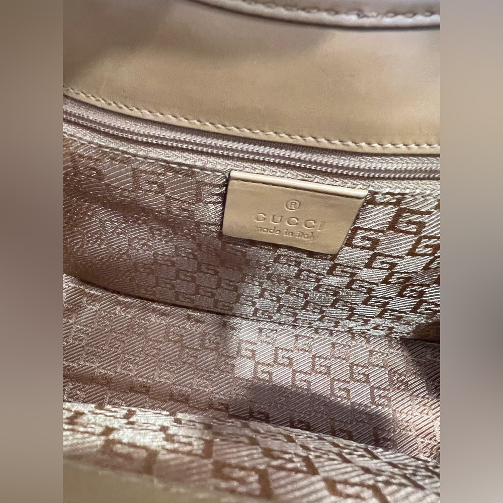 Auth🩷Vintage Gucci Pink and Tan Shoulder Bag - Picture 6 of 9